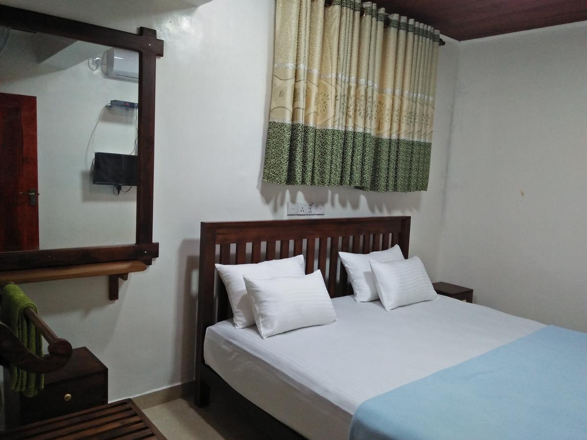 Shaa Lodge 蒂瑟默哈拉默 外观 照片