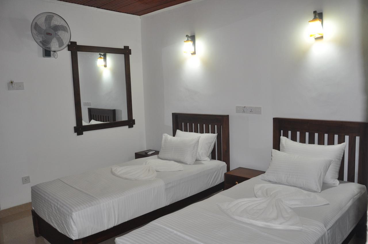 Shaa Lodge 蒂瑟默哈拉默 外观 照片
